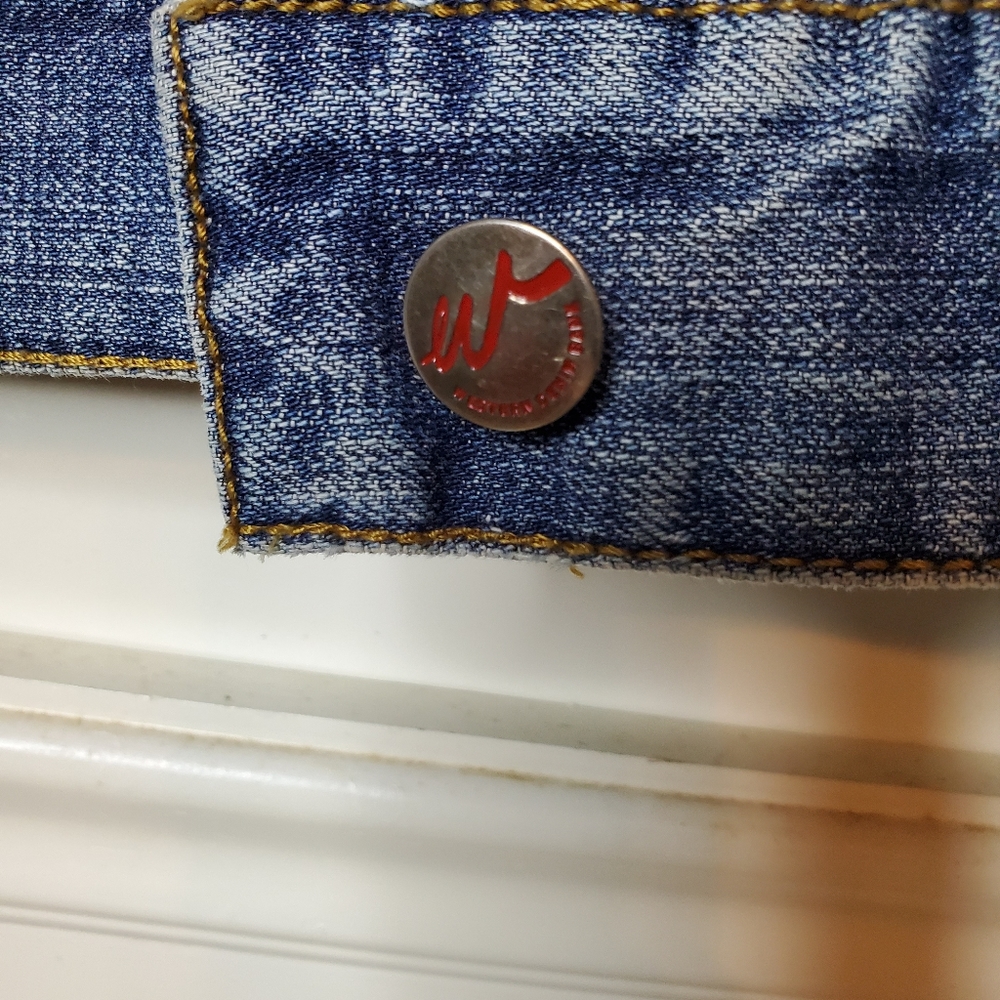 Western Denim Bank Embellished Jacket - Picture 3 of 8